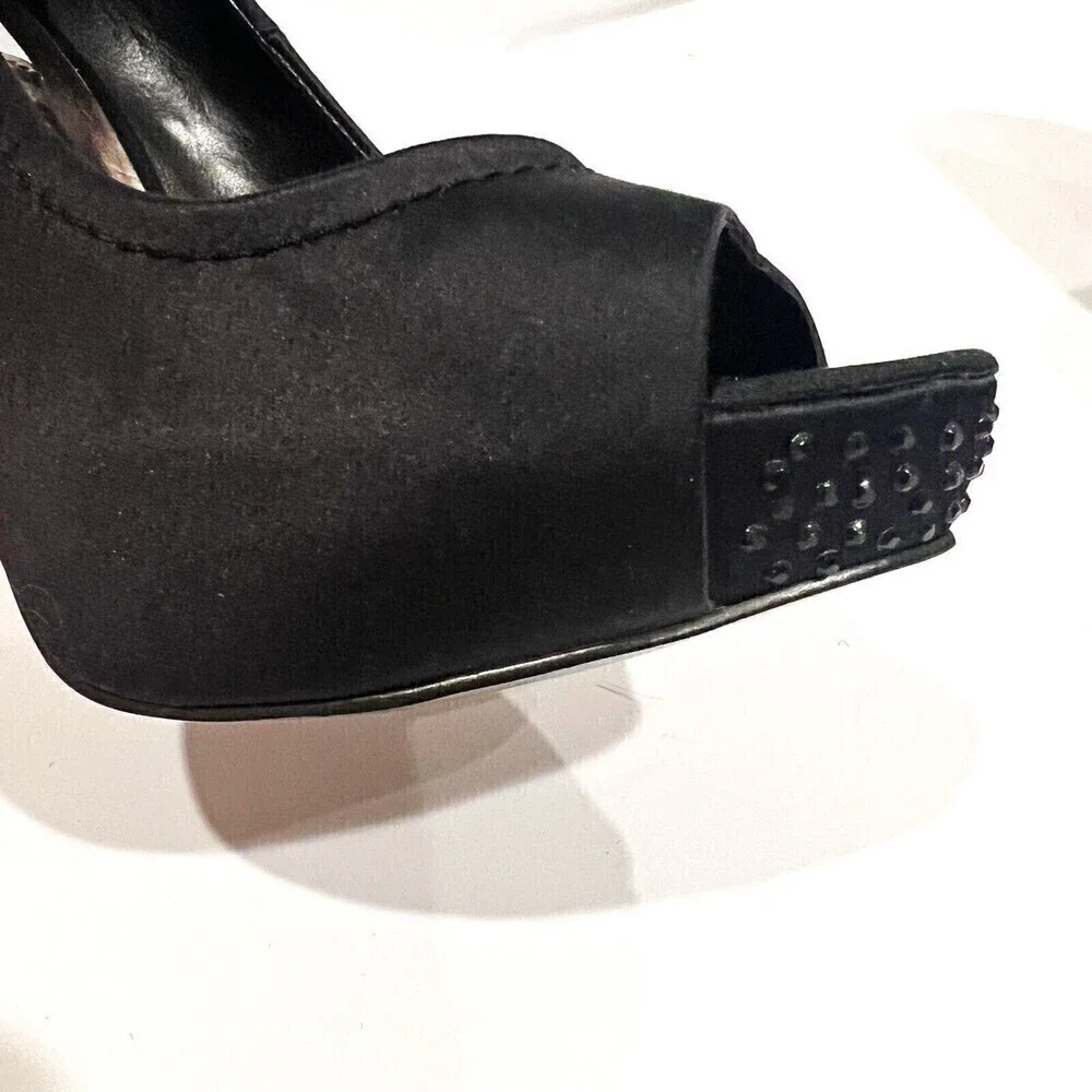 New Steve Madden Feelixx Black Satin Peep Toe Heel size 8